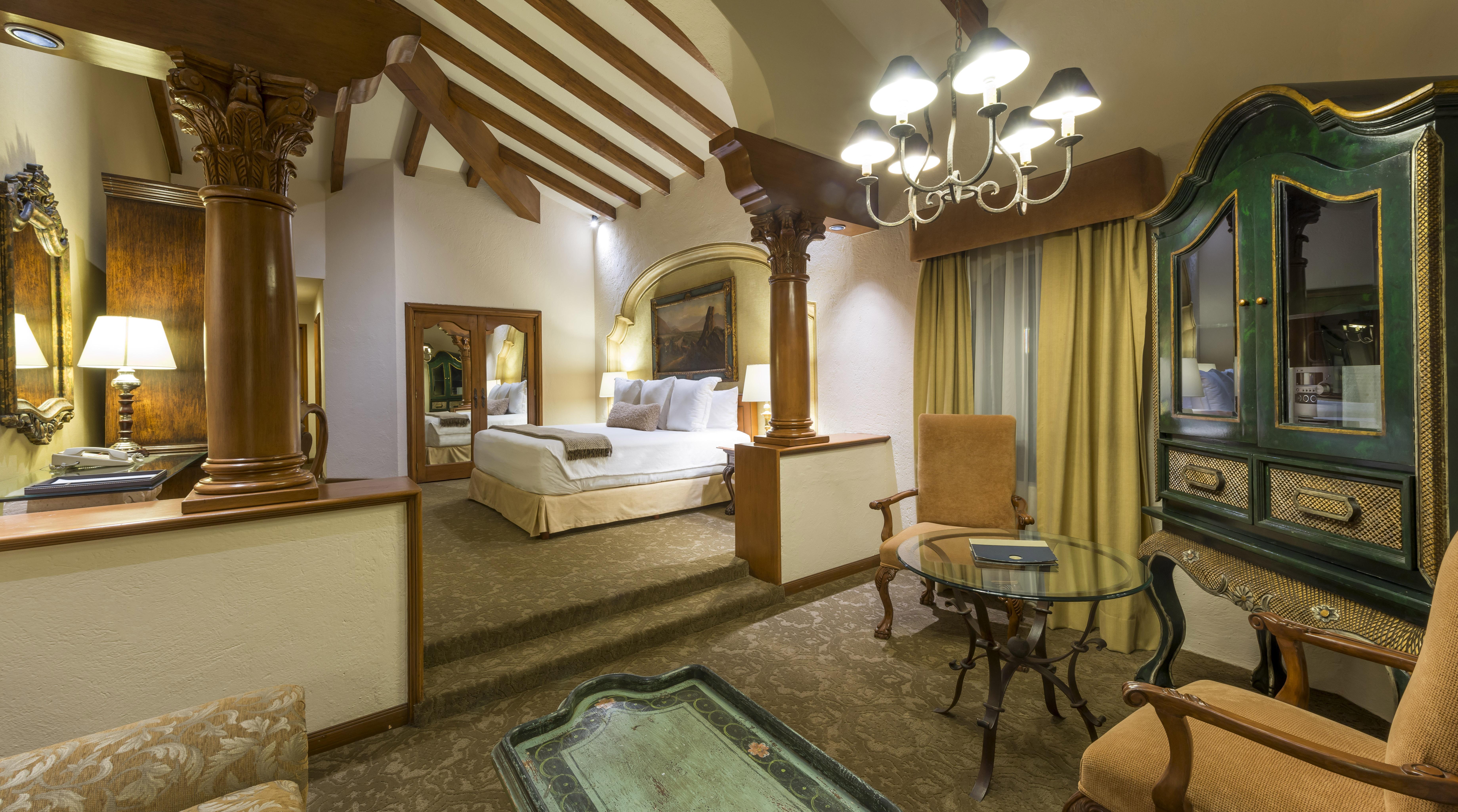 Quinta Real Guadalajara Hotel Ngoại thất bức ảnh