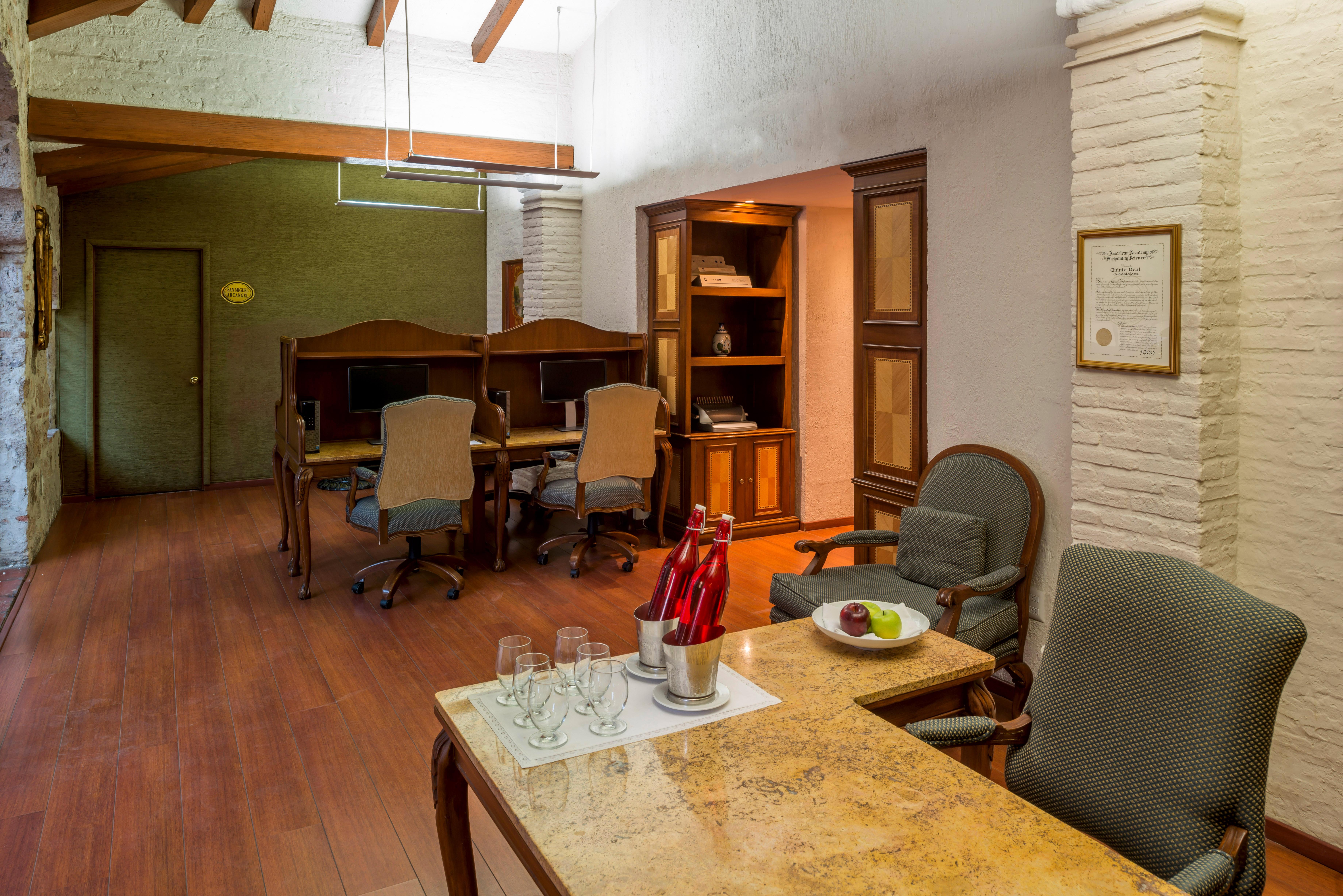 Quinta Real Guadalajara Hotel Ngoại thất bức ảnh