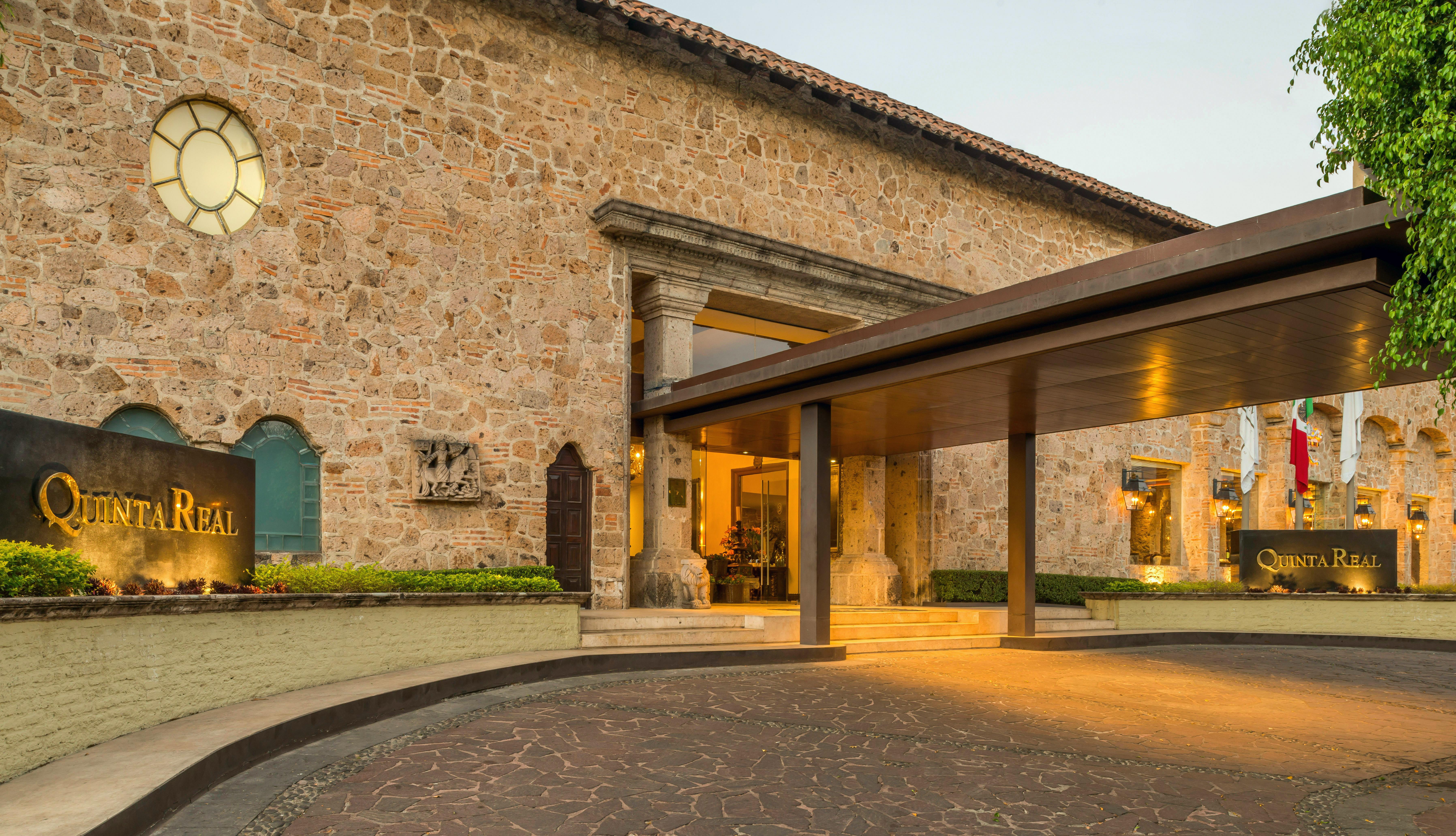 Quinta Real Guadalajara Hotel Ngoại thất bức ảnh