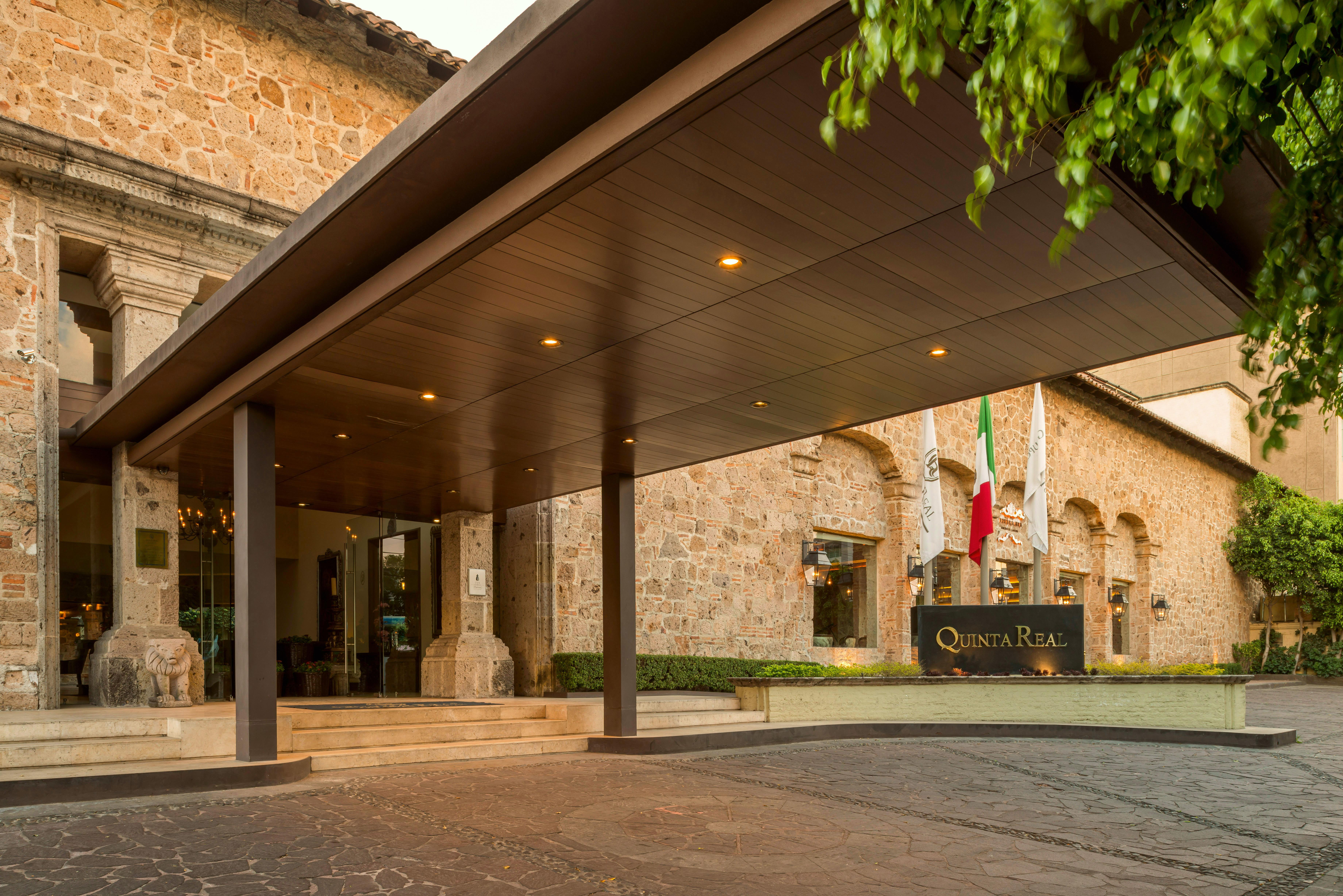 Quinta Real Guadalajara Hotel Ngoại thất bức ảnh
