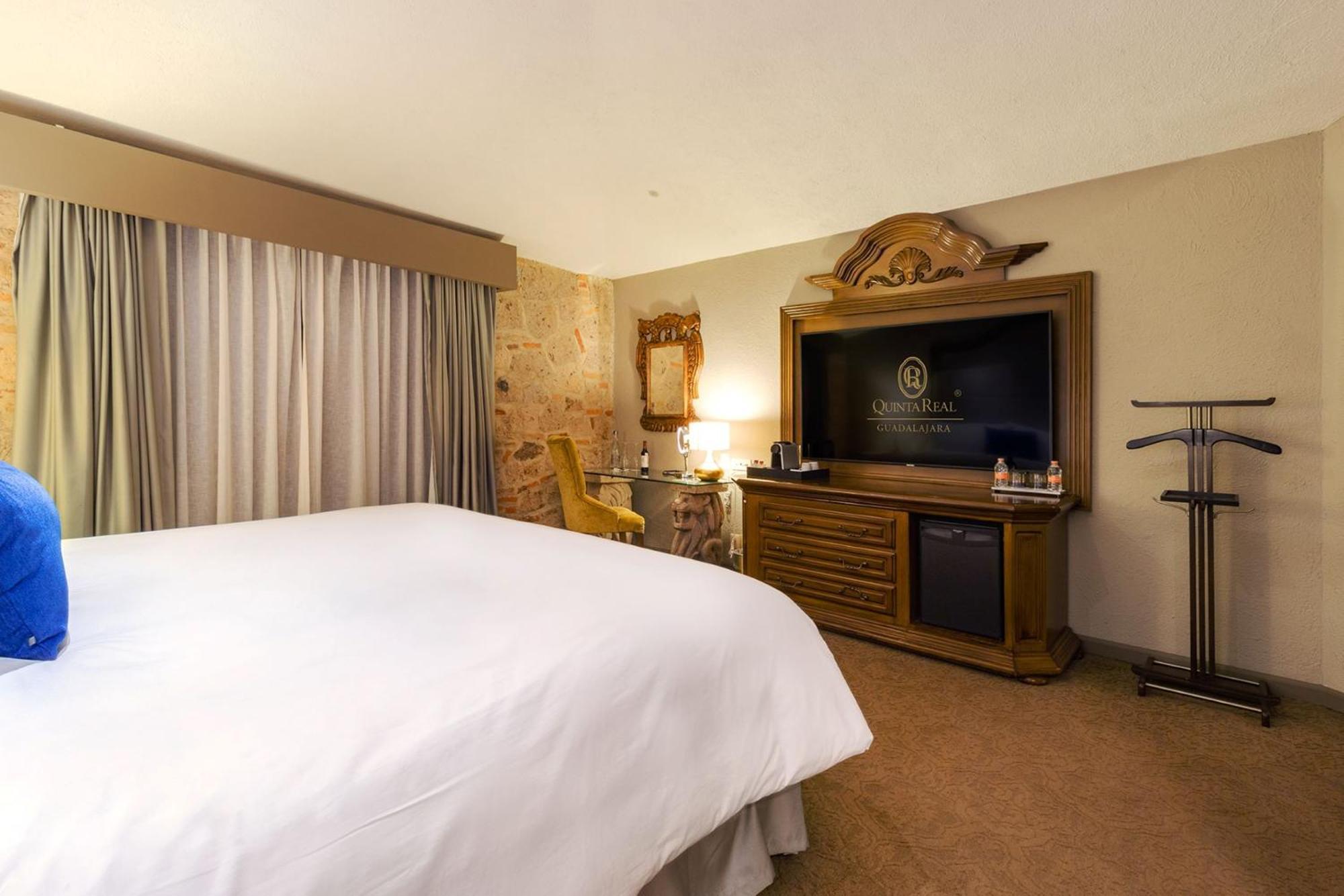 Quinta Real Guadalajara Hotel Ngoại thất bức ảnh